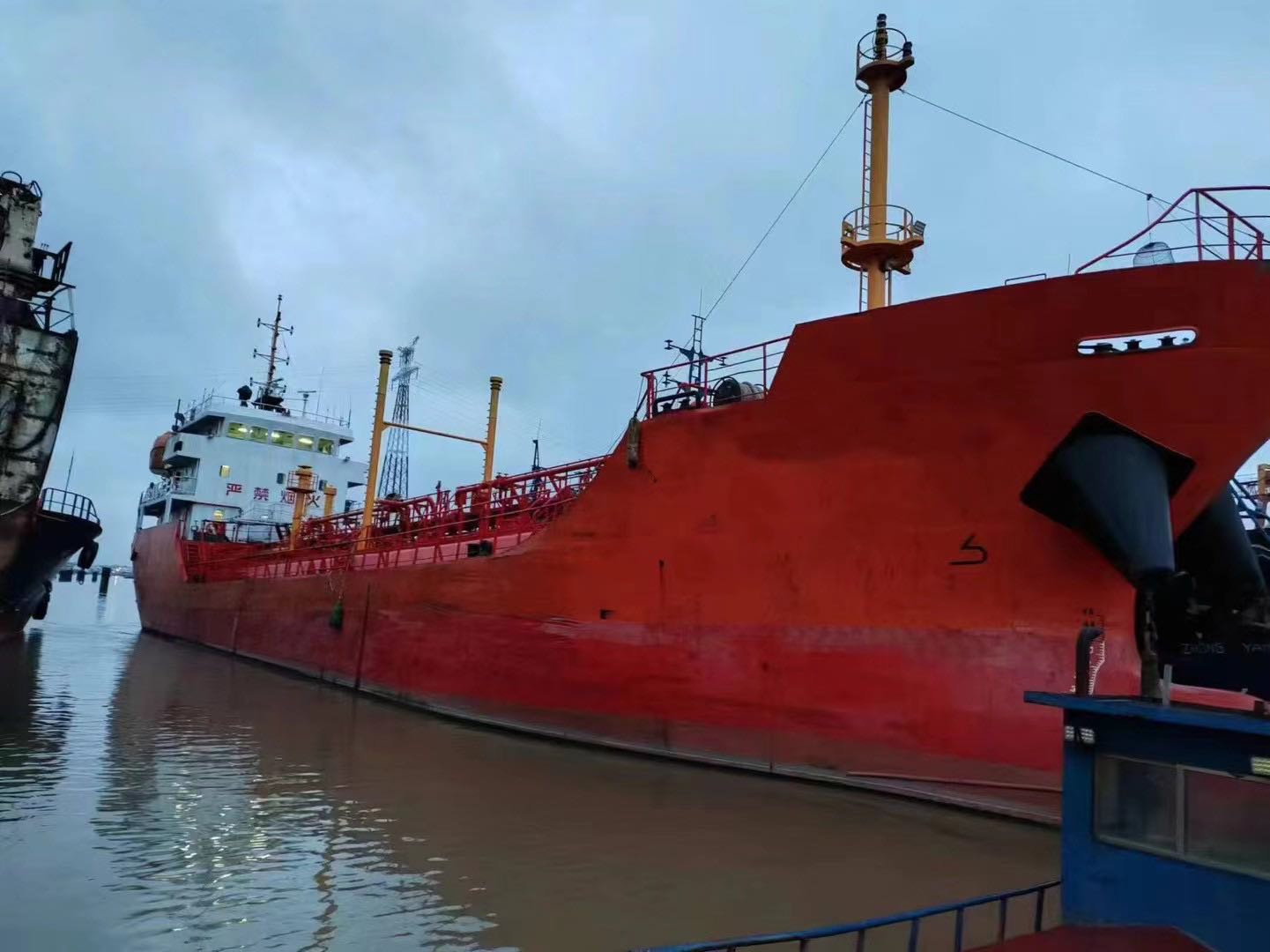 For sale: Built in China in 2010, 1,339-ton oil tanker, CCS classification society, suitable for for - 图片 4
