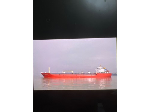 出售2150吨化学品船航区