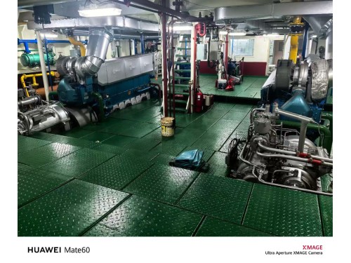 出售: 近海航区4000马力拖轮 船舶类型：普通拖船 建造完工：2024年福建造 船级社：CCS入级图4