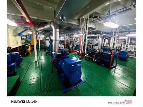 出售: 近海航区4000马力拖轮 船舶类型：普通拖船 建造完工：2024年福建造 船级社：CCS入级图7