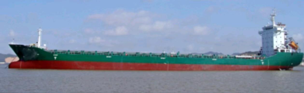 出售1113TEU集装箱船Sale of 1113 TEU container ships