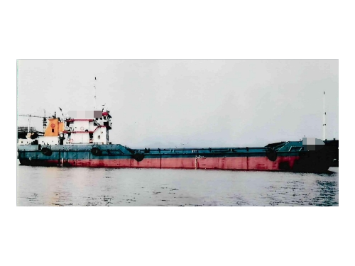 出售2006年造2000吨沿海开体泥驳图1