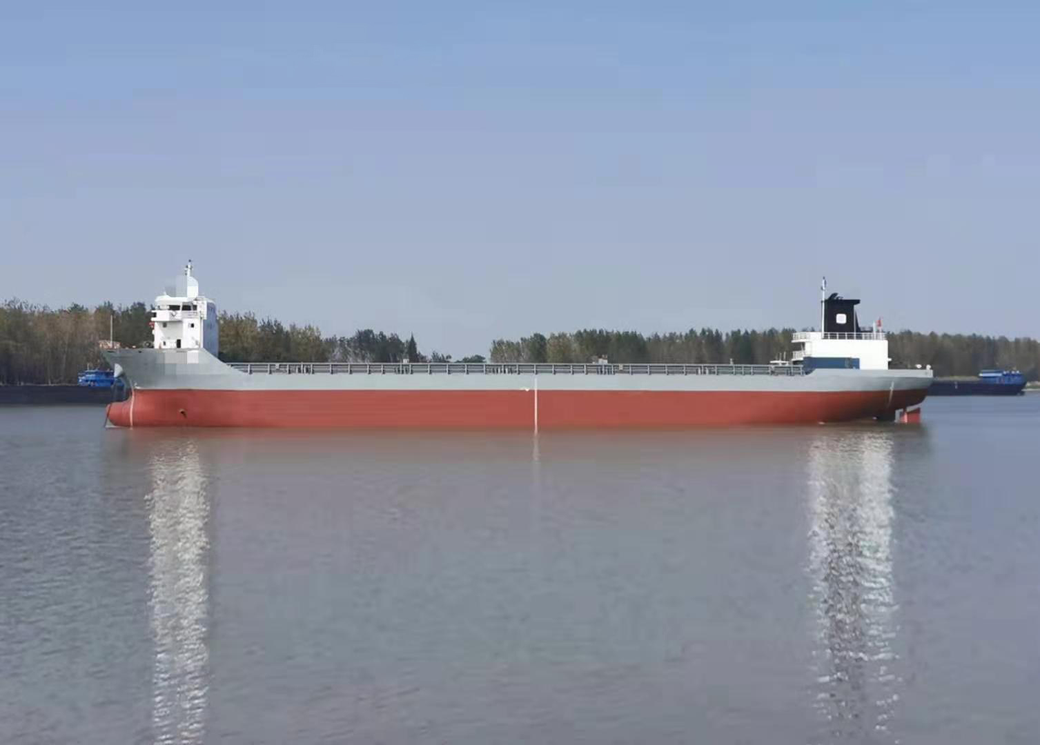 出售2011年造8400吨沿海前驾驶双机多用途船