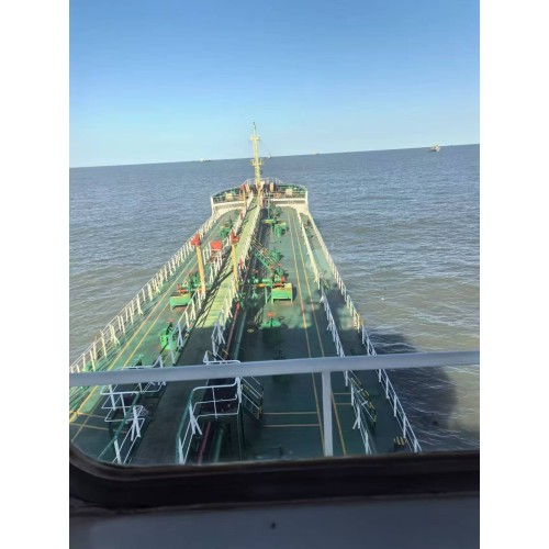 售：2019年近海3500吨一级油船
