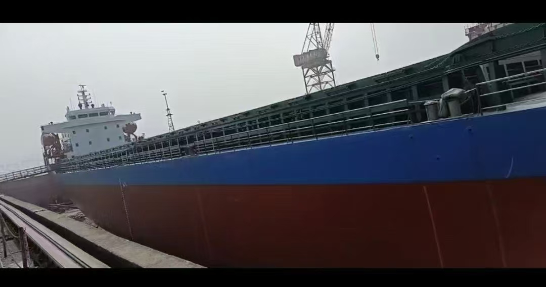 出售2019年造10000吨近海双底双壳单机散货船