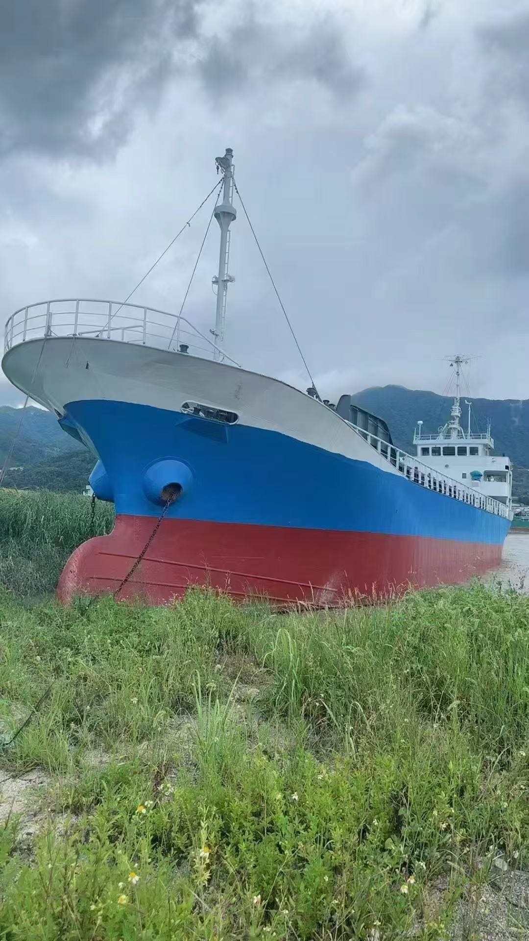 日本造1000吨多用途船
