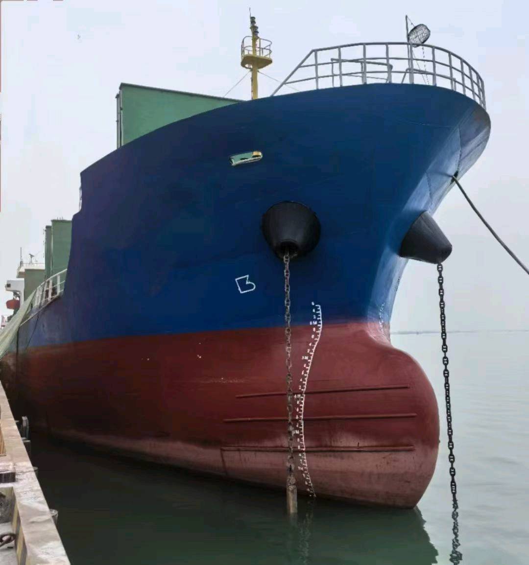 出售27000吨散货船方便旗Sell 27,000-ton bulk carrier convenience flag