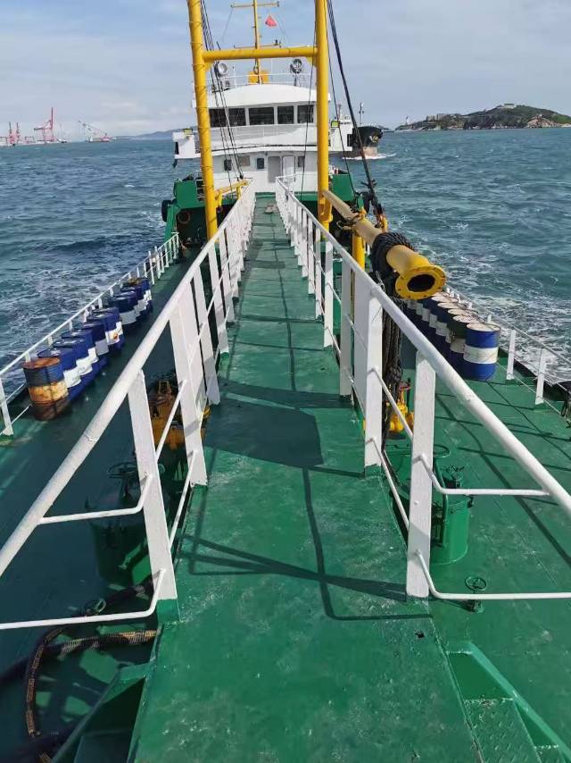 油船