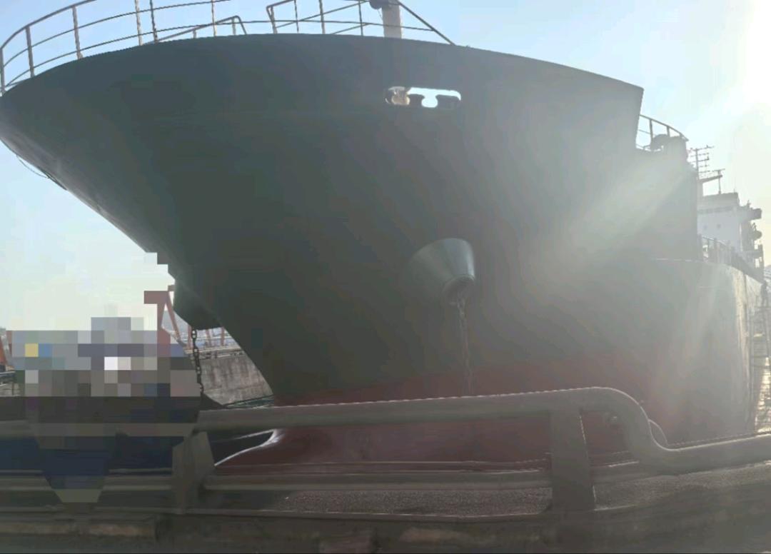 出售13800吨散货船Sell 13,800 tons bulk carrier