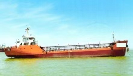 出售2007年造7300吨近海双底双壳一级油船 CCS