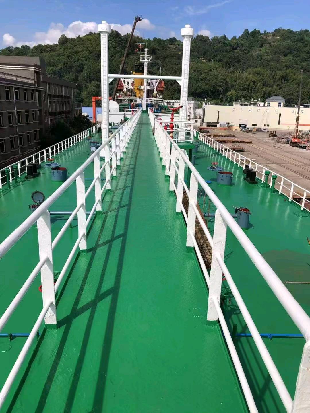 3800吨轻油船
