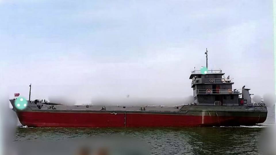 出售1200方沿海开体泥驳
