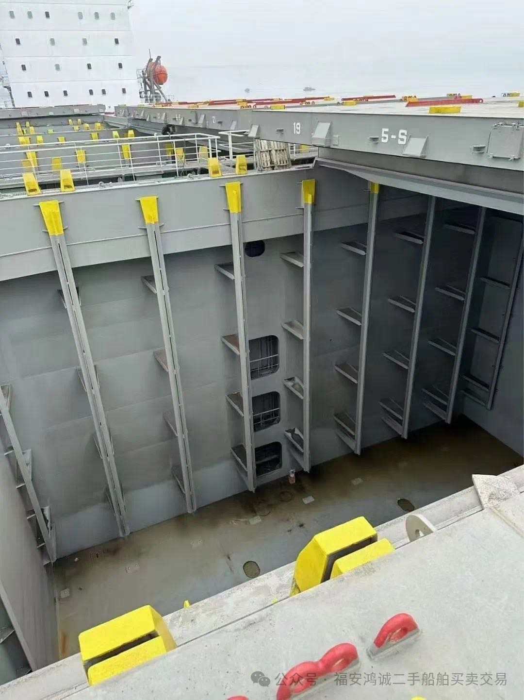 出售：25000吨在航集装箱船集装箱装载：1500TEU 建造地点：中国 福建 建造完工时间：2024年 - 图片 2