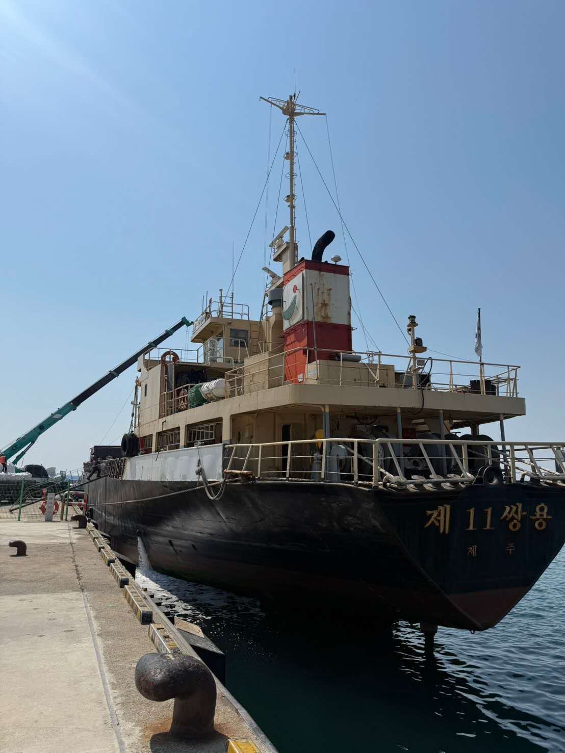 沿海 货轮