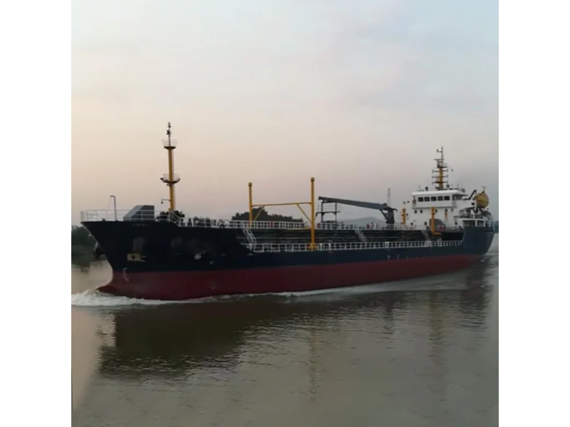 2012年建造4800吨CCS油船出售