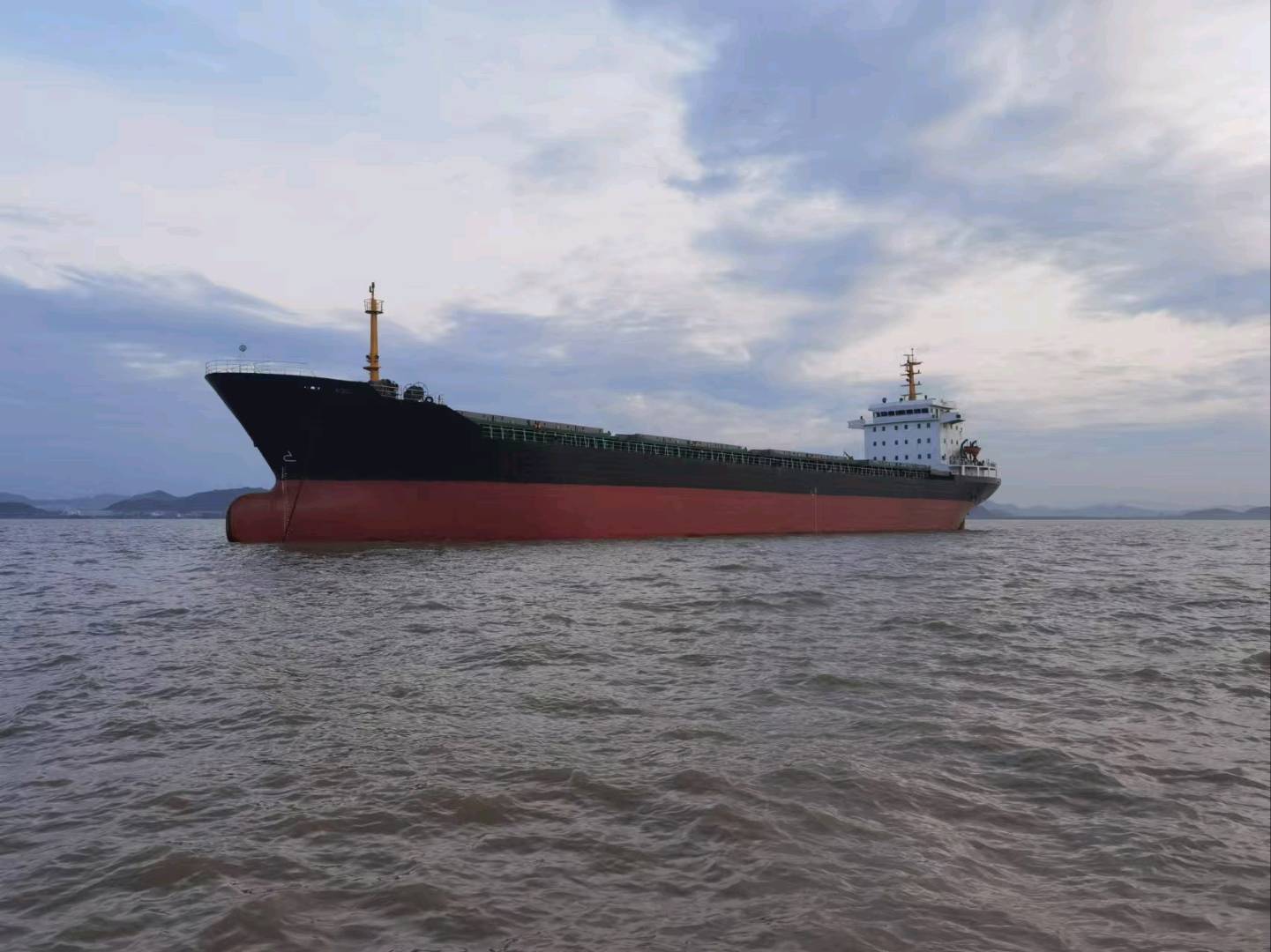 出售17800吨散货船Sold 17,800 tons