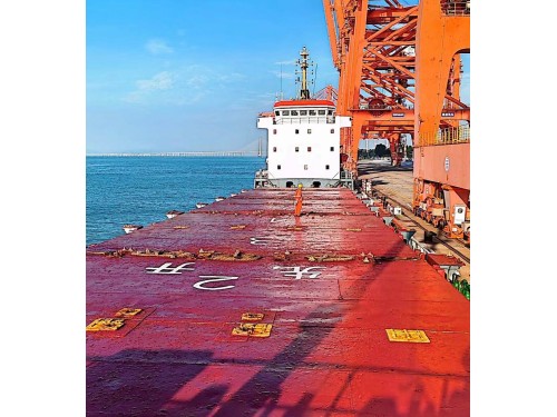 出售：2916吨集装箱船 装载标箱：180 TEU 建造年份：2006年8月 建造地址：中国 福建图3