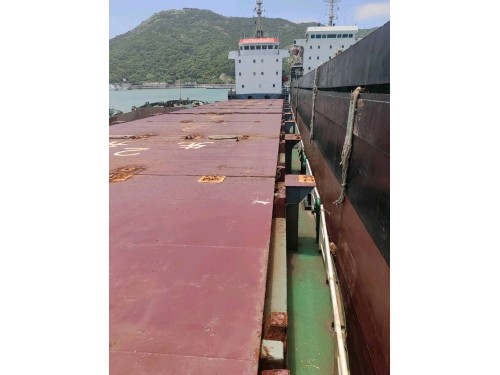 出售2916吨集装箱船180TEUSell 2916-ton container ship 180TEU图2