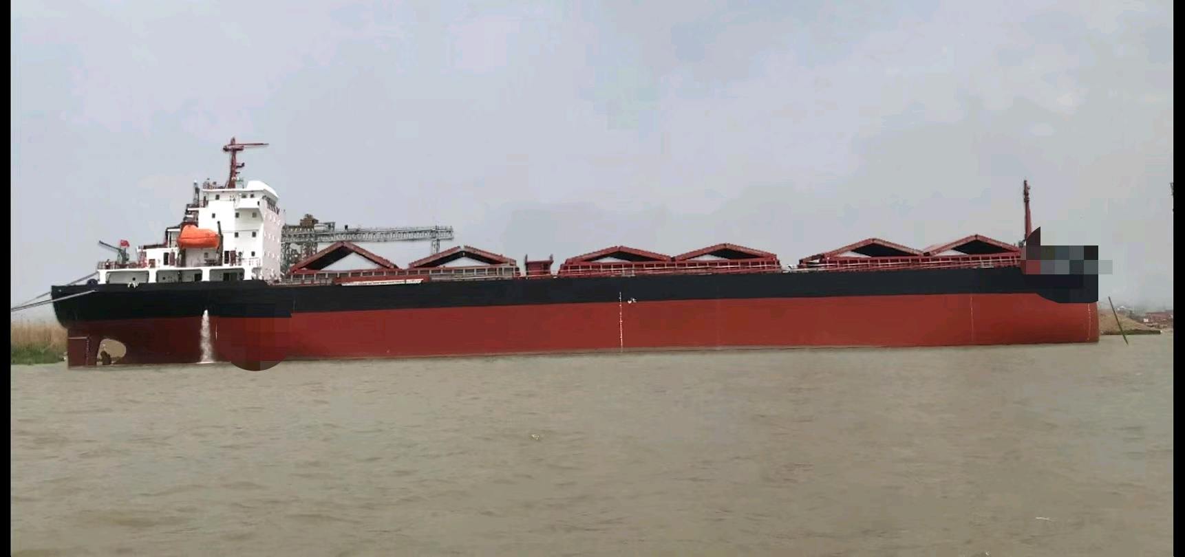 出售17500吨散货船方便旗17,500-ton bulk carrier convenience flag for sale