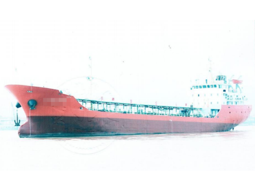 2004年建造3000载重吨油船出售图1
