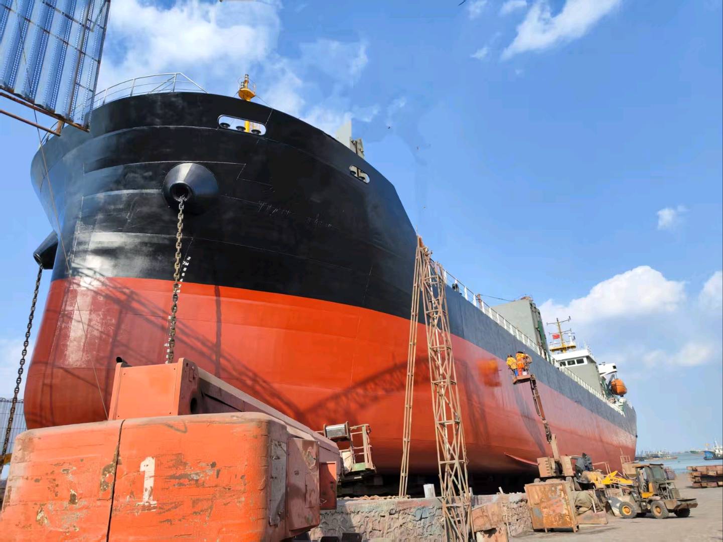 出售7500吨散货船方便旗7500-ton bulk carrier convenience flag for sale