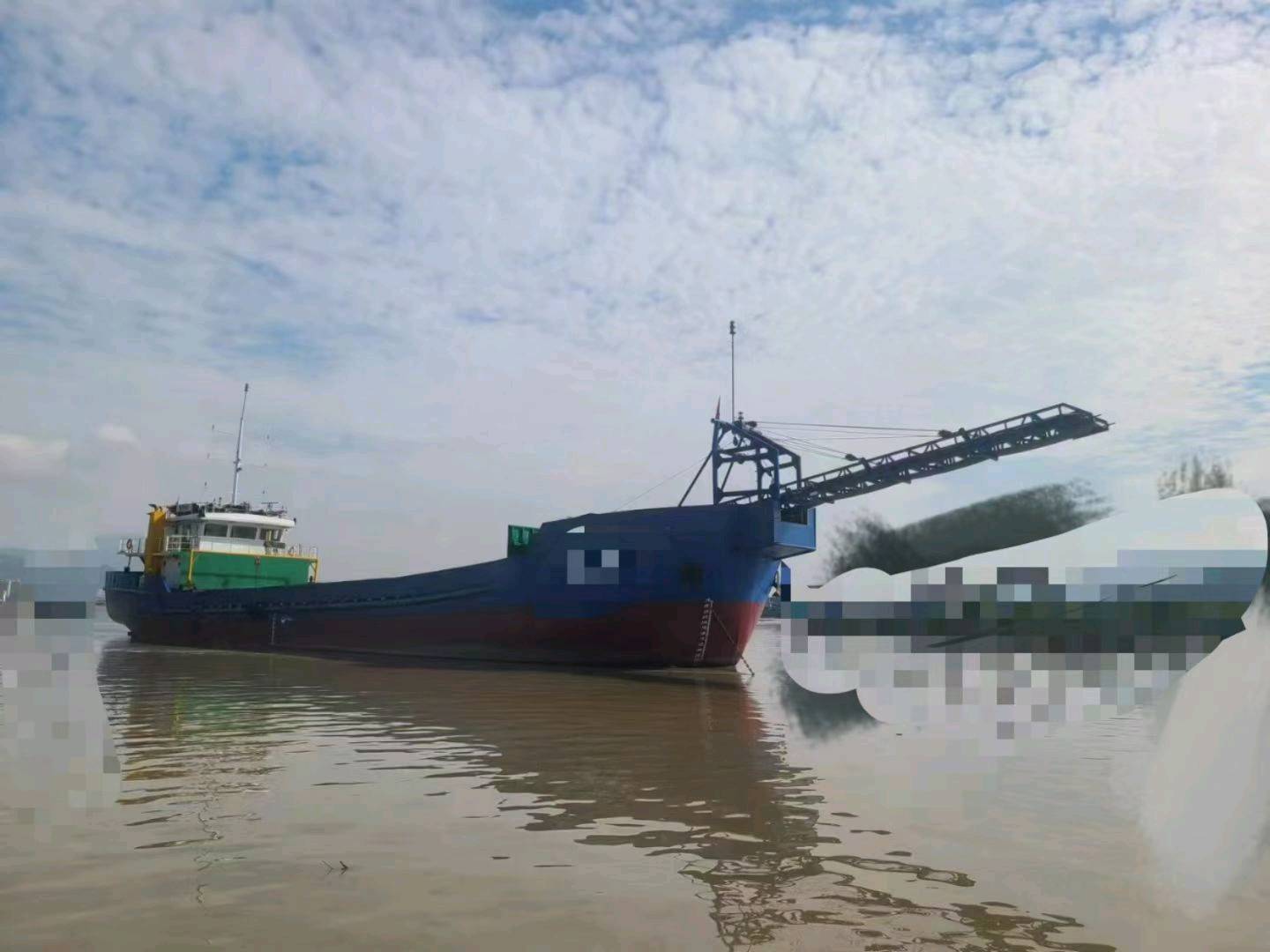 出售1000吨自卸海船