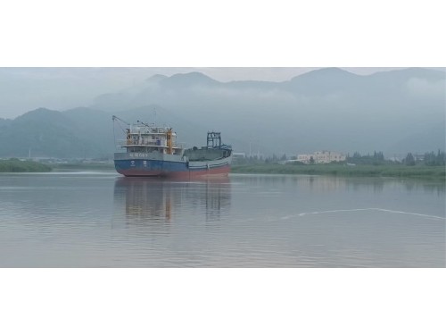 准新1000吨自卸沙船图2