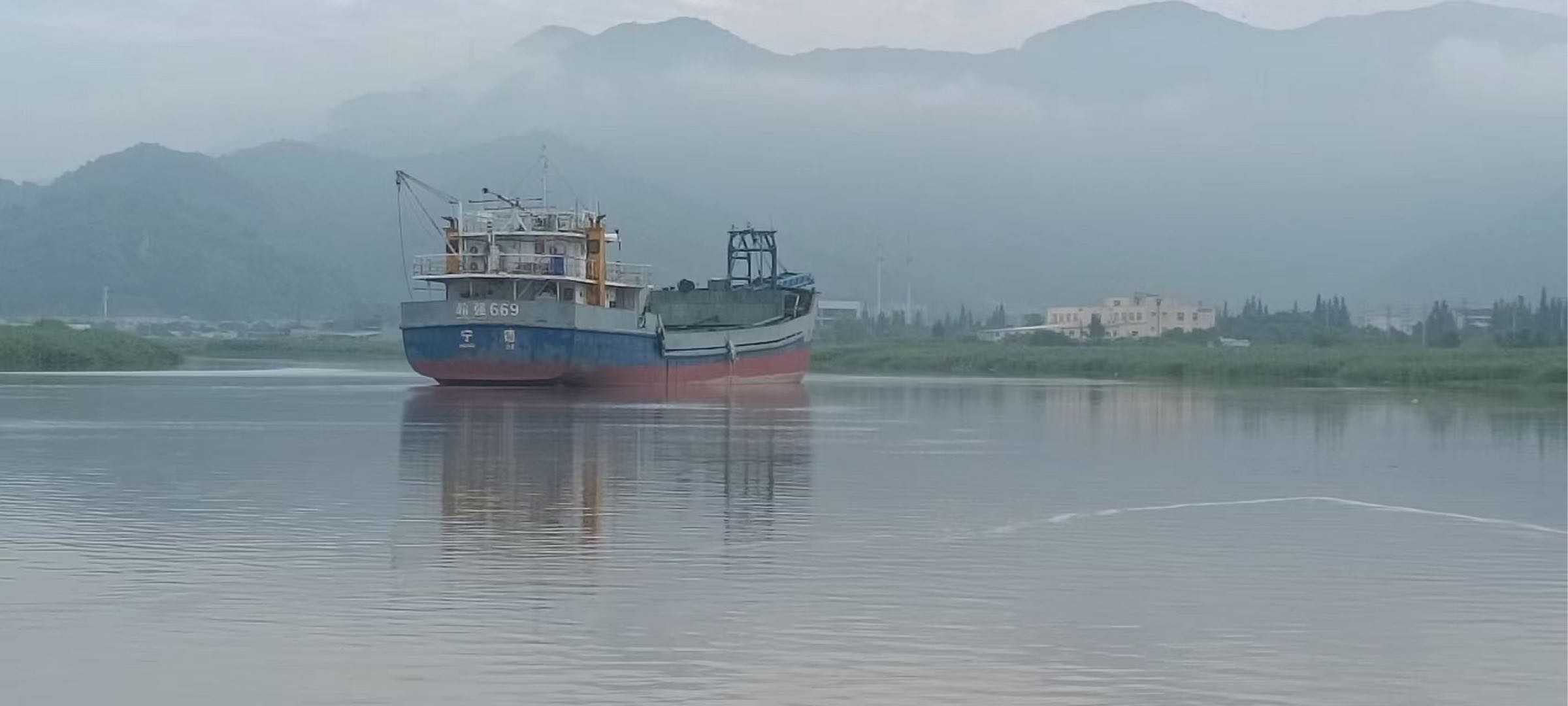 准新1000吨自卸沙船 - 图片 2