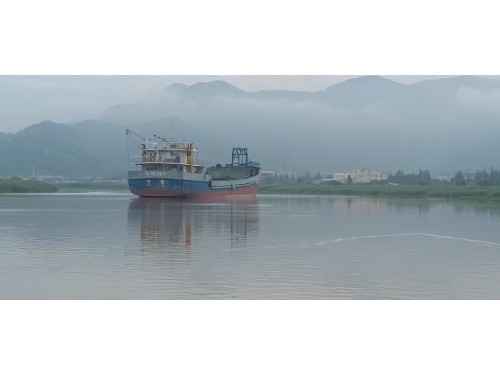出售:2021年1000吨沿海自卸砂船图2