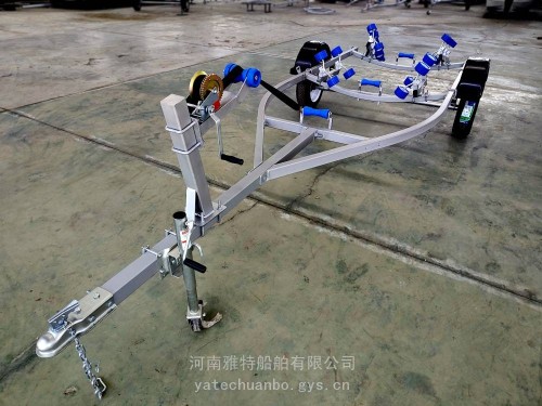 雅特冲锋舟拖车 橡皮艇拖车 船艇拖车图2