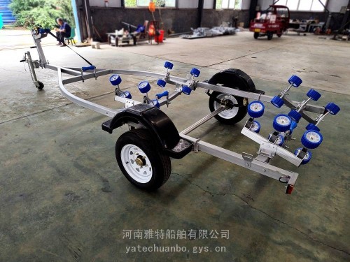 雅特冲锋舟拖车 橡皮艇拖车 船艇拖车图4