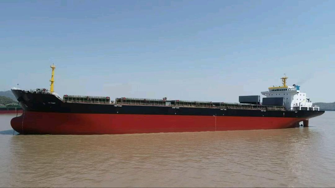出售36000吨散货船Sell 36,000-ton bulk carriers