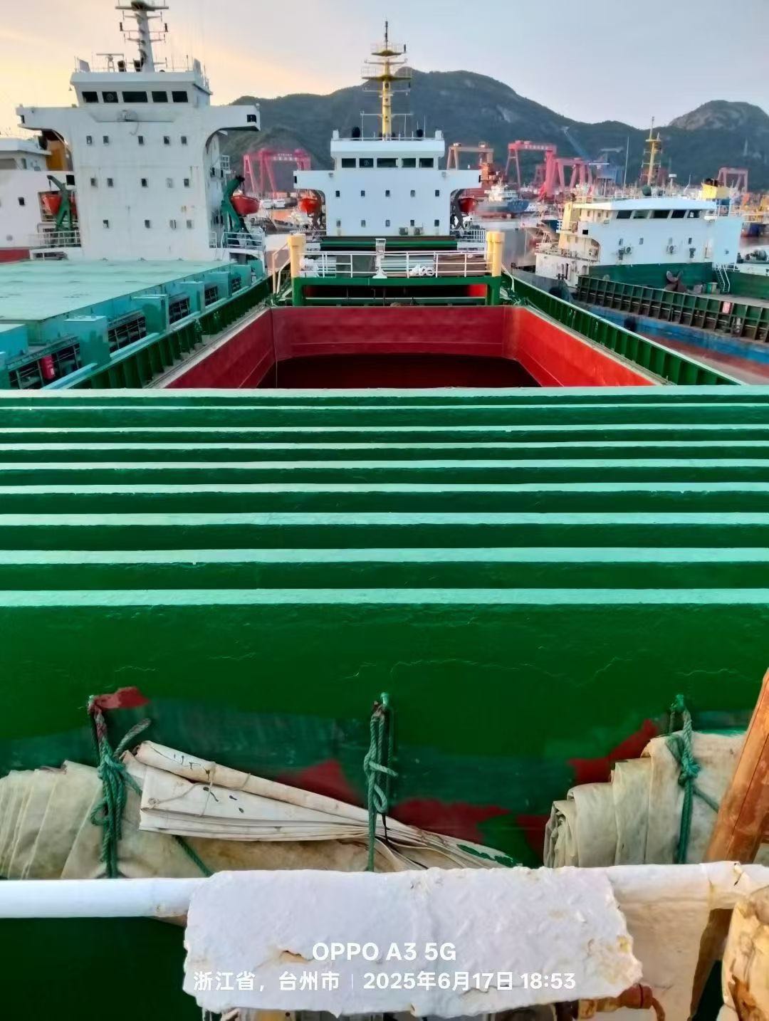 出售：5000吨散货船 建造年份：2008年 建造地址：中国 浙江