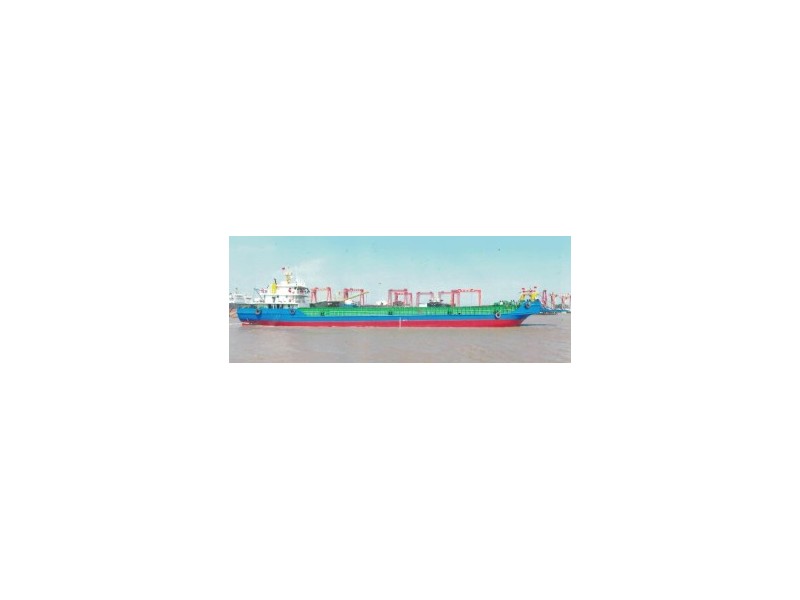 2015年建造2010吨甲板船出售