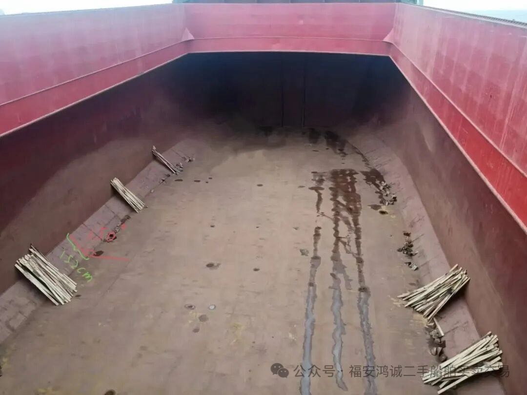 出售：7500吨双壳散货船 建造年份：2021年建造地址：中国 浙江
