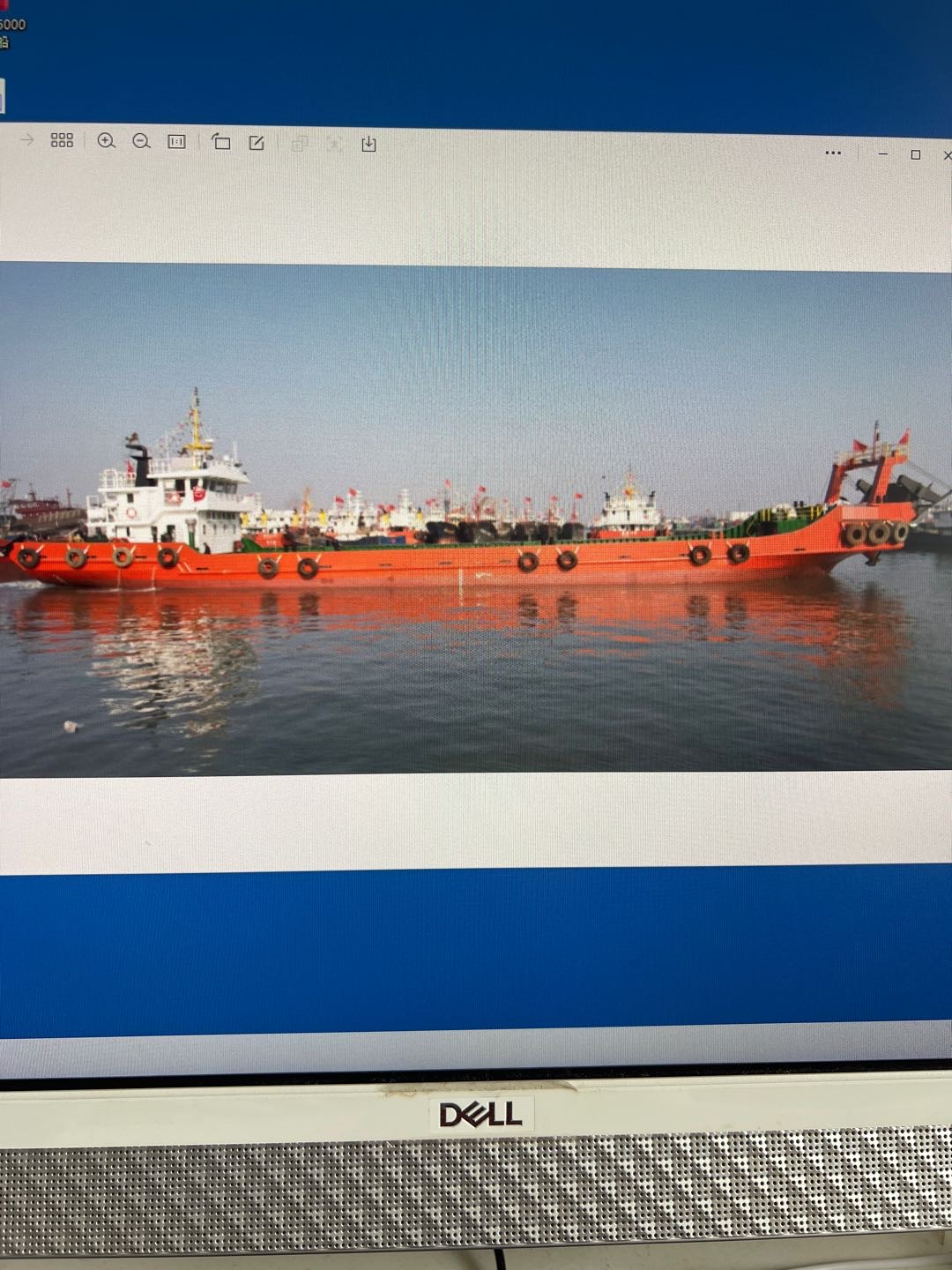 出售580吨甲板驳（后驾驶）