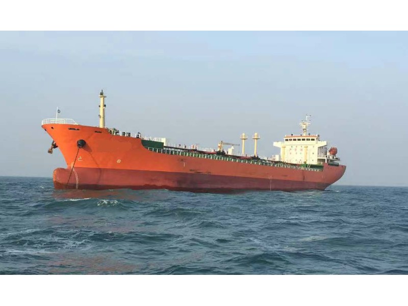 售：2011年近海19000吨一级油船