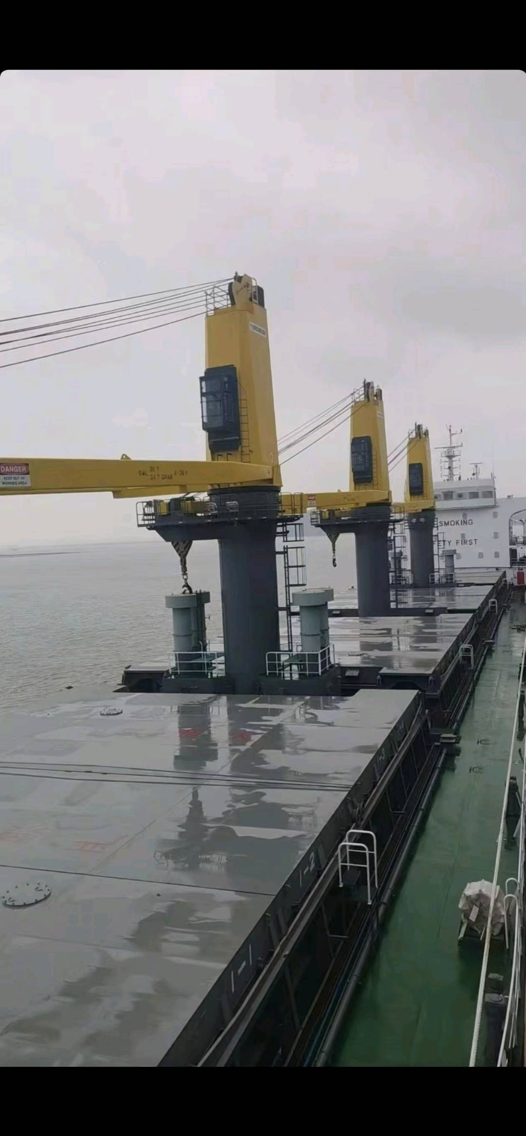出售16900吨散货船Sell 16,900-ton bulk carrier