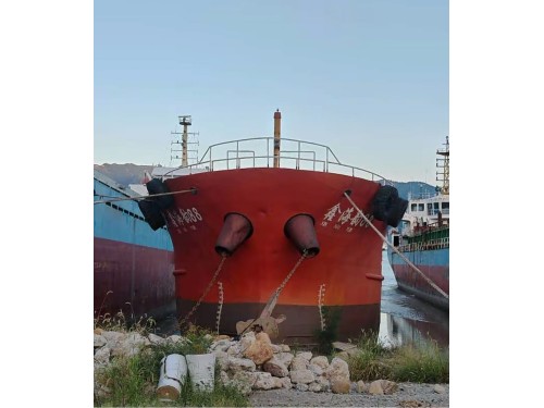 出售：1500吨双壳成品油船 建造年份：2018年4月 建造地址：中国图1