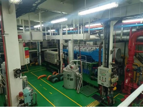 出售2012年造8400马力近海多功能拖轮DP1 国内CCS图2
