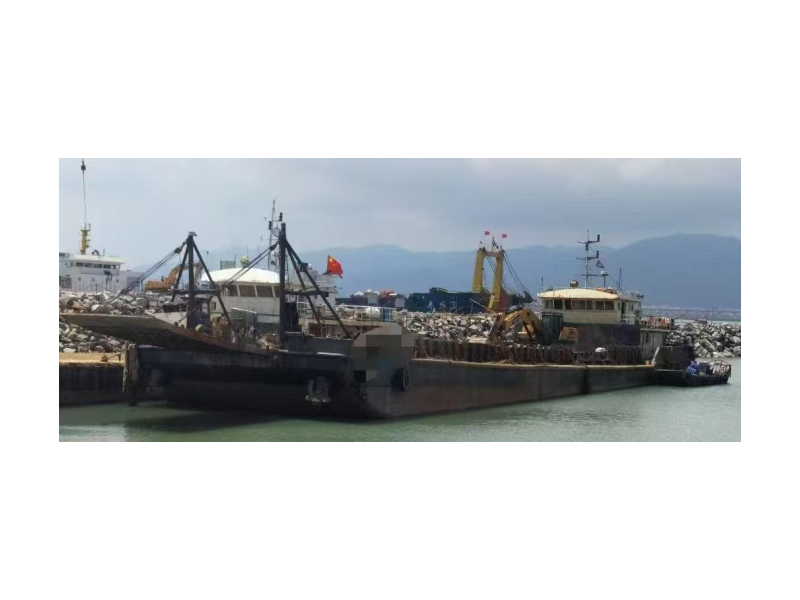 出售2010年造500总吨以下后驾驶甲板货船