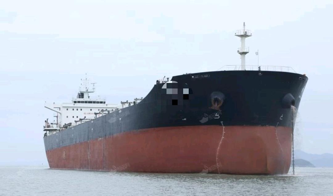 出售37000吨散货船37,000 tons of bulk carriers sold