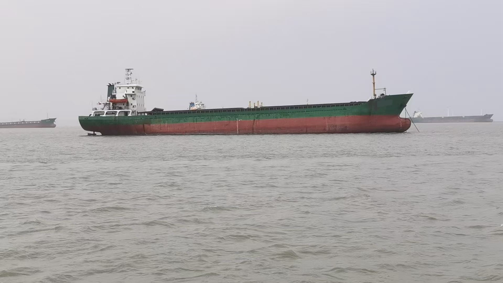 出售：4660吨散货船 建造年份：2008年 建造地址：中国