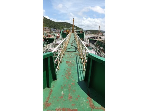 售：2009年沿海874吨污油船图1