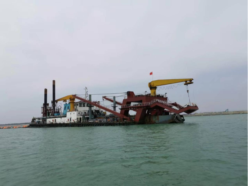 出售2009年造沿海非自航3500立方绞吸挖泥船