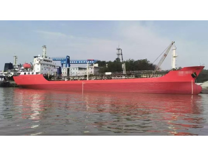 出售2022年7050吨浙江造近海双底双壳油船
