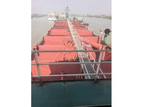 出售|沿海自吸自卸砂船 船舶类型:沿海自吸自卸砂船 建造信息:2020闽造 原厂全新 零使用记录 证书吨位:5200吨(载重) 实际载重:7000吨图2