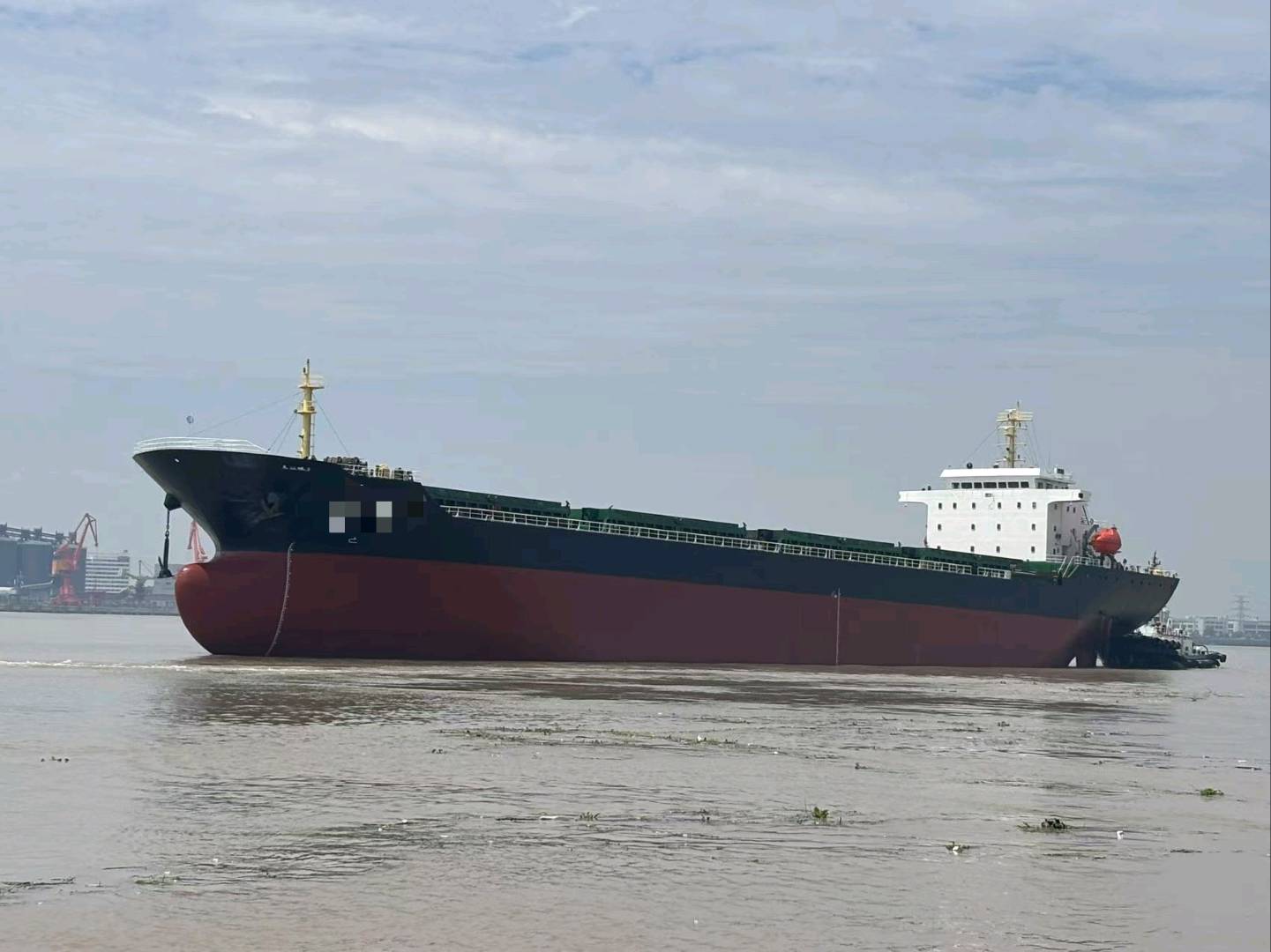 出售2012年11000吨散货船