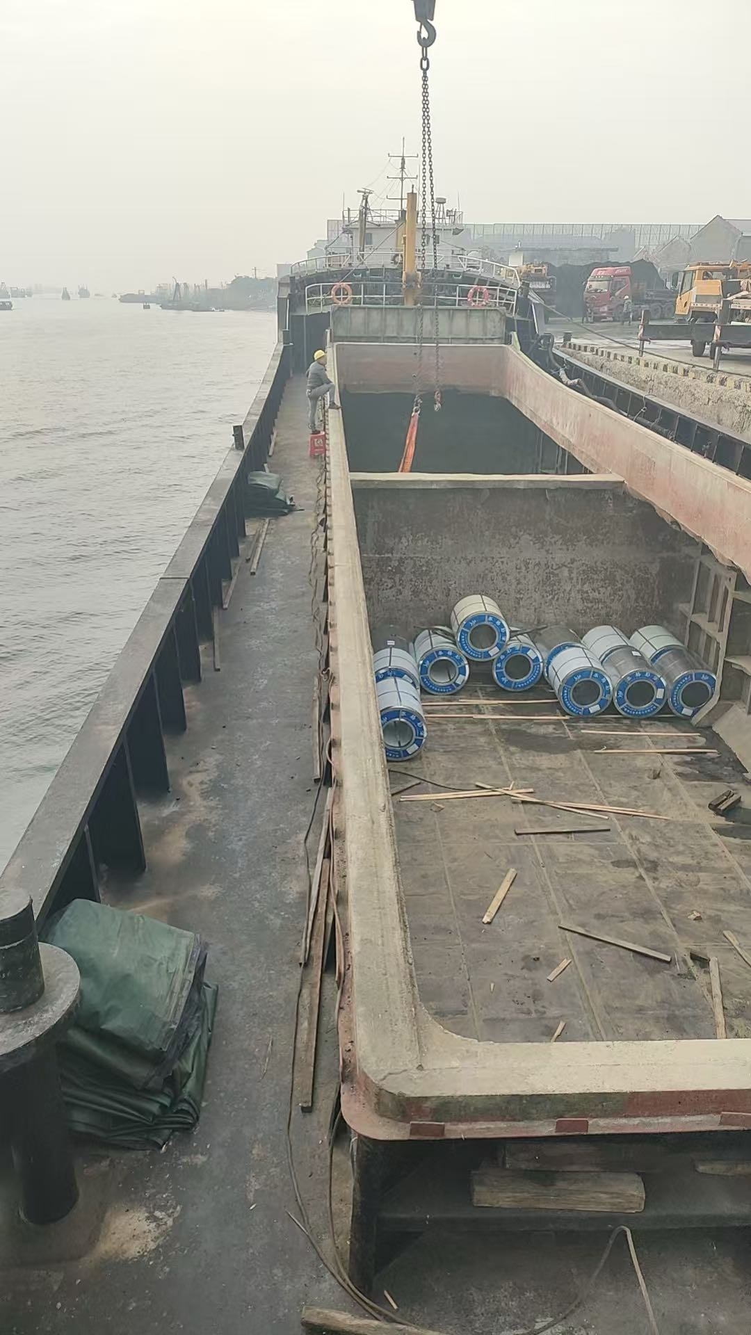 出售：1000吨在航干货船 建造年份：2007年12月 建造地址：China 中国 浙江