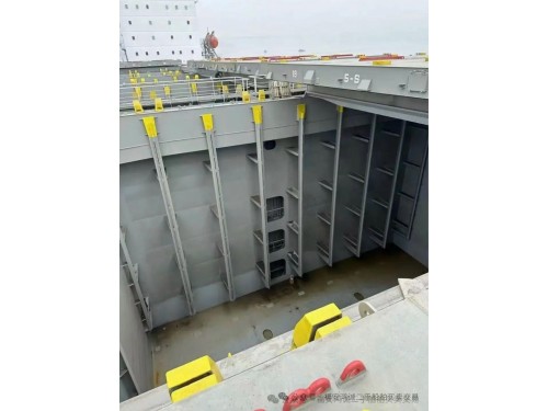 出售：25000吨集装箱船 装载标箱：1500 TEU 建造地址：中国 福建 建造完工日期：2024年图3
